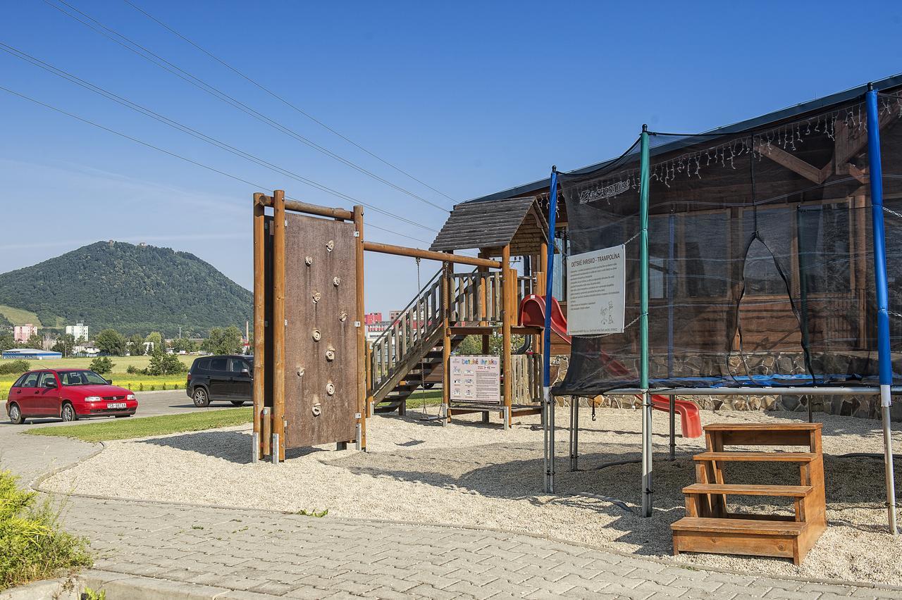 Wellness Pension & Salas Saris Park Prešov Eksteriør billede